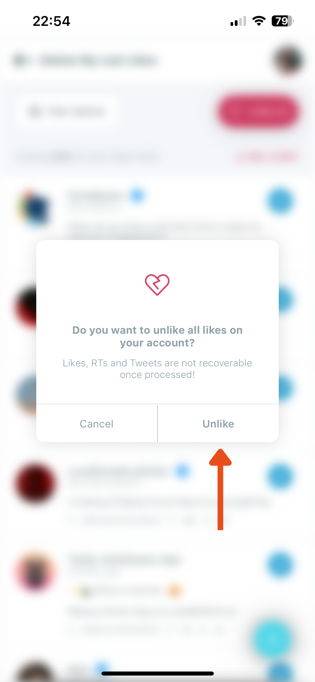 Delete all your Twitter likes on iPhone with Circleboom!